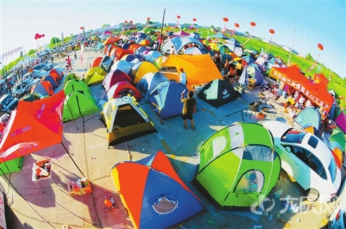帐篷连营（第六届帐篷节）
